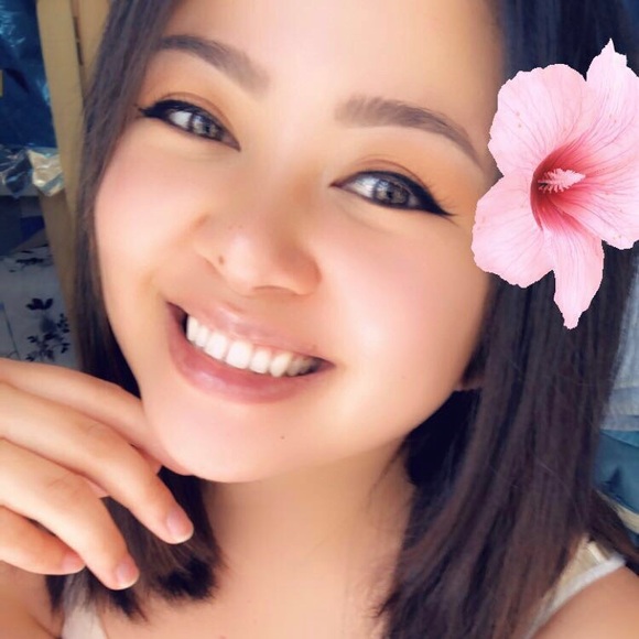 Meet your Posher, Norchelle - Picture 3 of 4